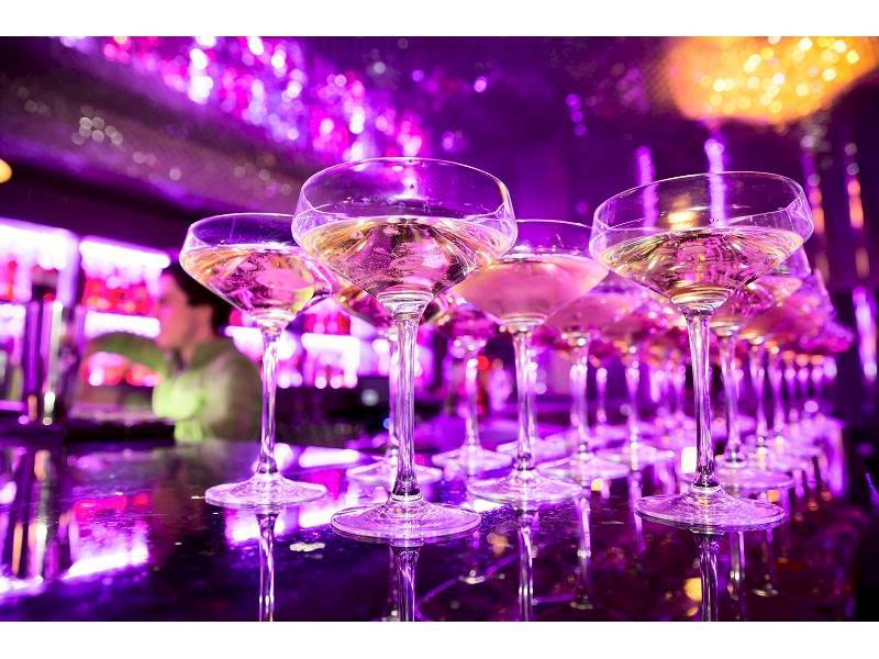Gold Coast Region Bar/Nightclubs Business for Sale Slide 2