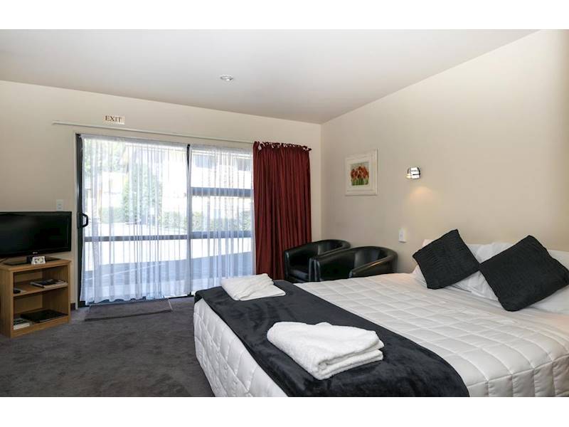 Marlborough Accommodation/Motel/Hotel Business for Sale Slide 3