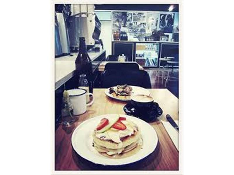 Sydney City Food/Hospitality Business for Sale Slide 3