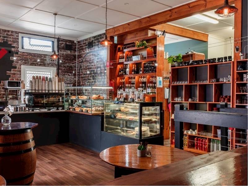 Nambucca Cafe/Coffee Shop Business for Sale Slide 2
