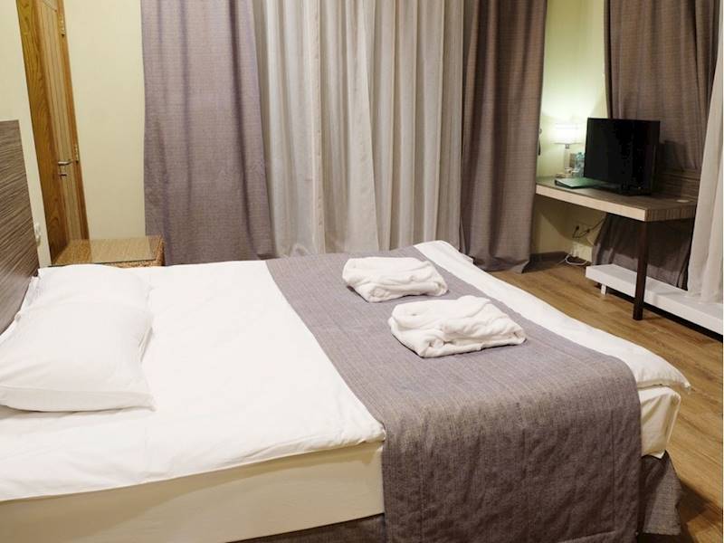 Queensland Motel Business for Sale Slide 2