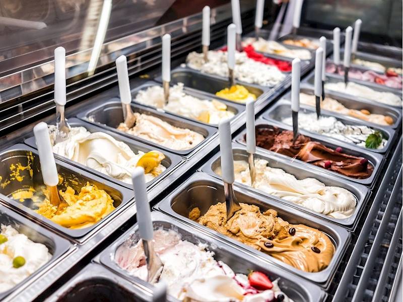 North Shore - Lower Food/Beverages Business for Sale Slide 2