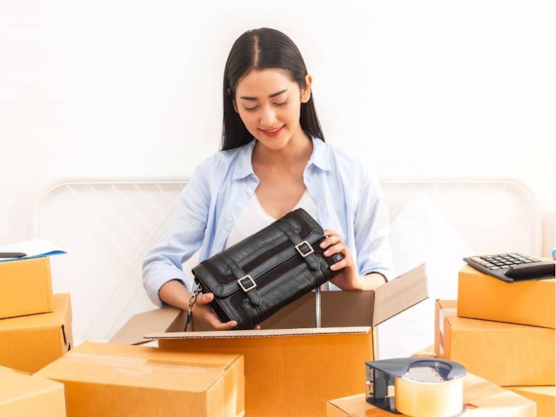 Sydney Clothing/Accessories Business for Sale Slide 2
