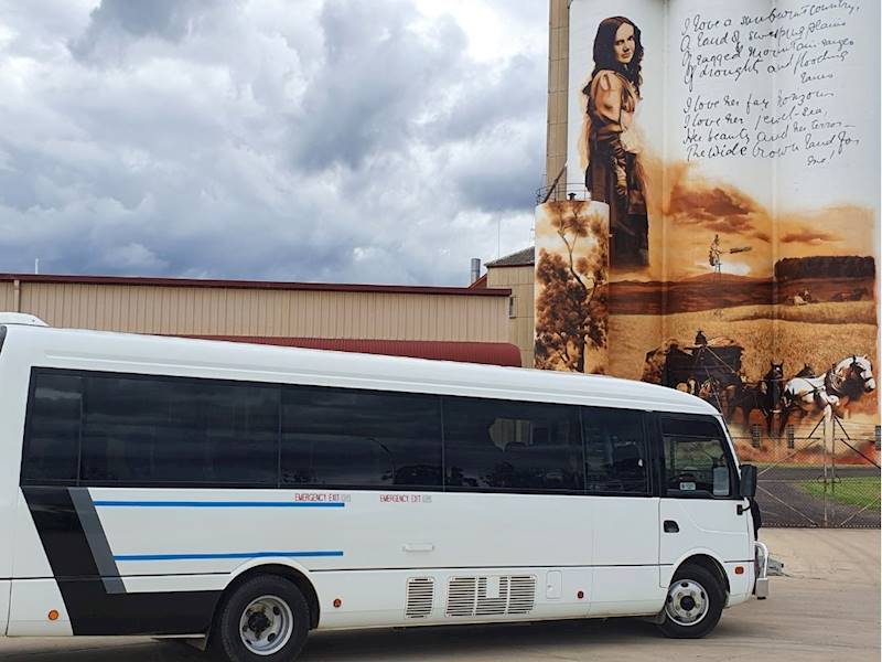 Tamworth Car/Bus/Truck Business for Sale Slide 2