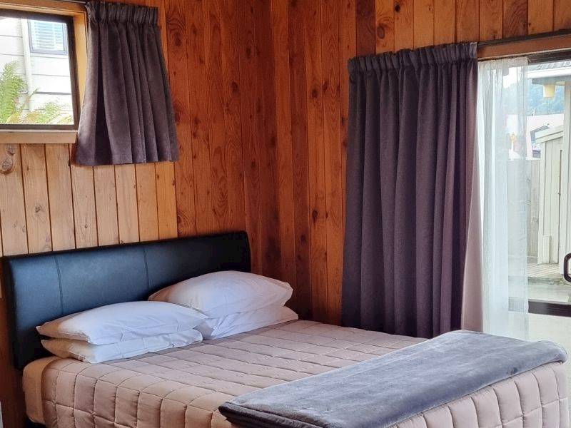 Ruapehu Motel Business for Sale Slide 2