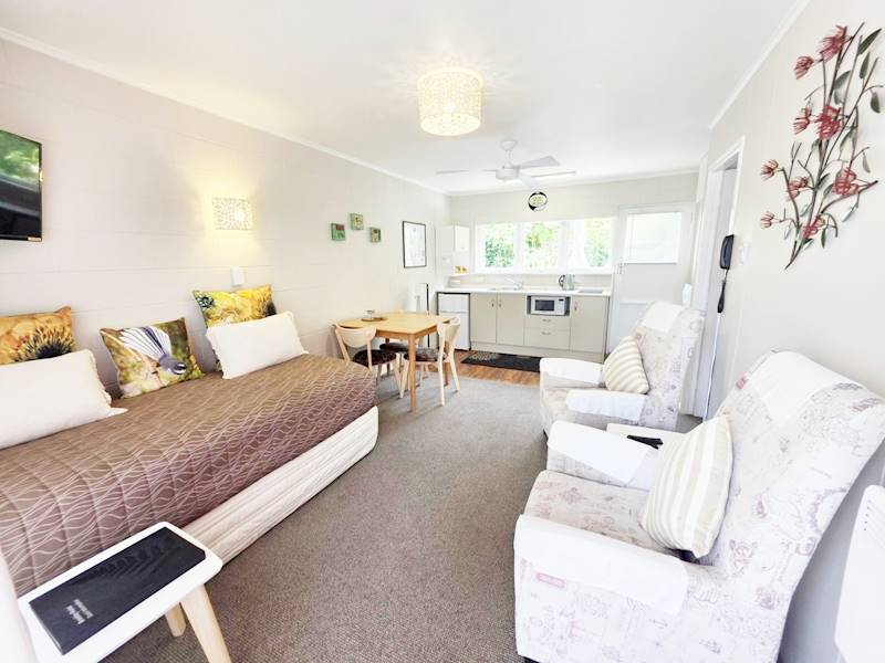 Thames-Coromandel  Motel Business for Sale Slide 5