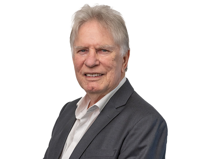Tony Andrew Headshot