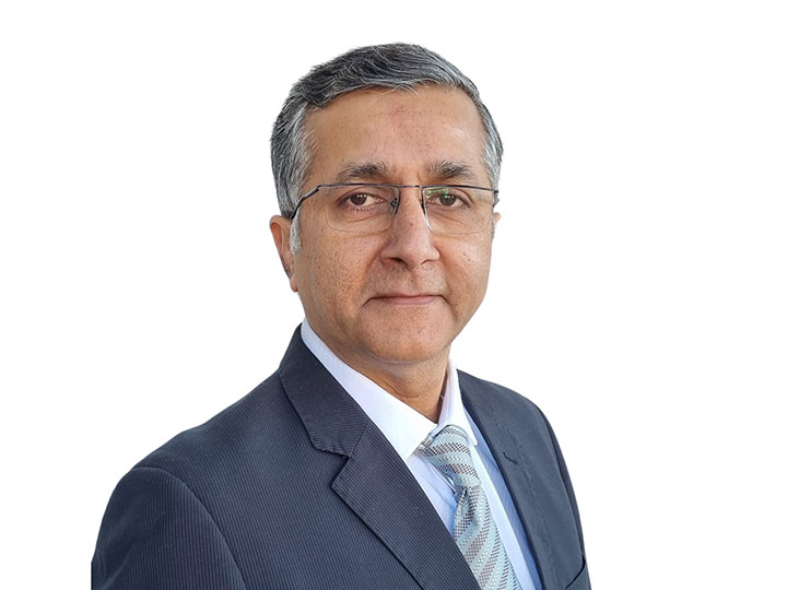 Amjad Batliwala Headshot