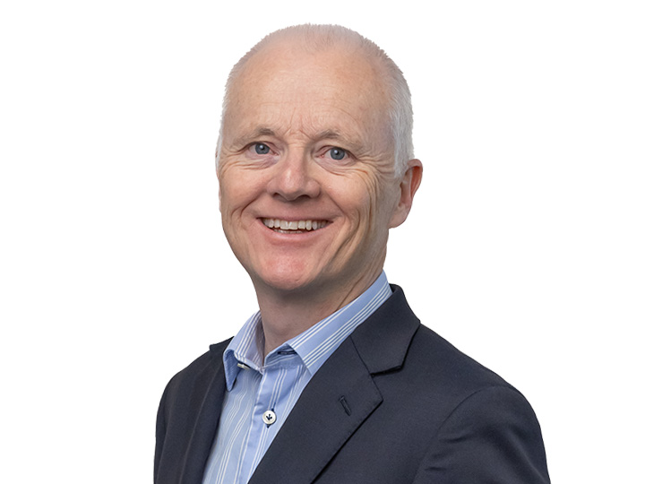 Jonathan Barrett Headshot