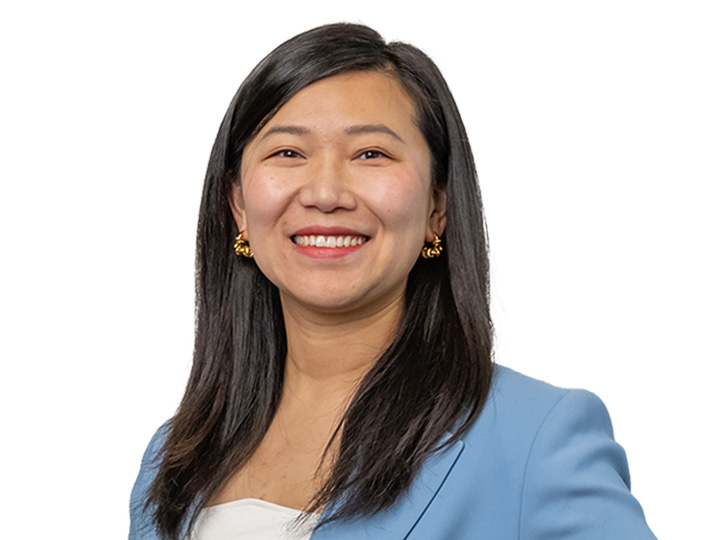 Grace Zhang Headshot