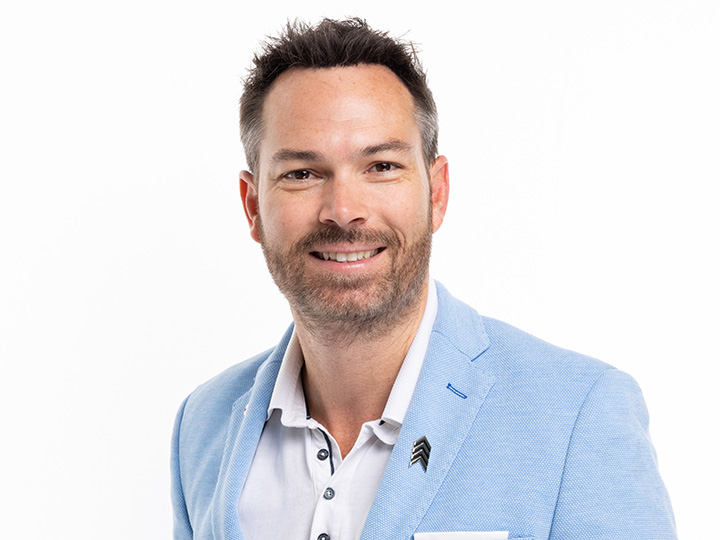 Dustin Slypen Headshot